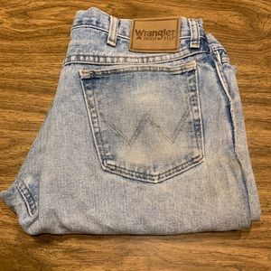 Vintage men’s wranglers. Light washed 38X29.5